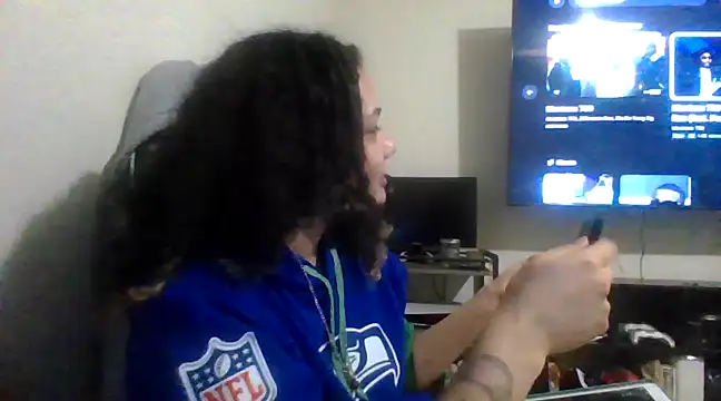 tastylolaaa online show from March 7, 2025, 3:08 am