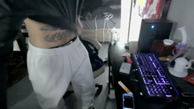 BadJewfucks online show from December 17, 2025, 2:50 am