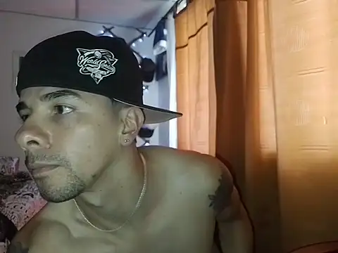 venusfranco 94 online show from October 16, 2025, 5:25 pm