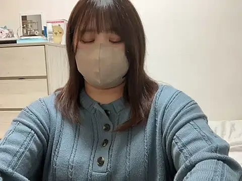 Snapshot of mitarashi_awww chatting on February 8, 2025, 5:08 pm mitarashi awww online show from February 8, 2025, 5:08 pm