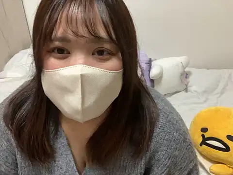 Snapshot of mitarashi_awww chatting on March 8, 2025, 10:22 am mitarashi awww online show from March 8, 2025, 10:22 am