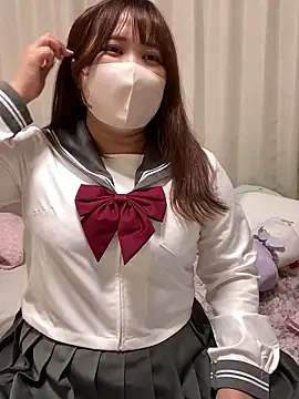 Snapshot of mitarashi_awww chatting on September 19, 2025, 2:40 pm mitarashi awww online show from September 19, 2025, 2:40 pm