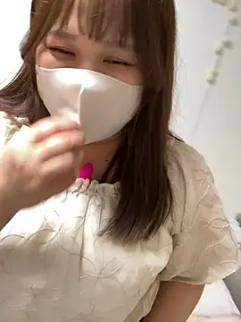 Snapshot of mitarashi_awww chatting on September 29, 2025, 2:44 pm mitarashi awww online show from September 29, 2025, 2:44 pm