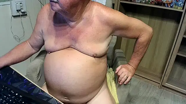 Snapshot of barenfan chatting on October 28, 2025, 7:27 pm barenfan online show from October 28, 2025, 7:27 pm