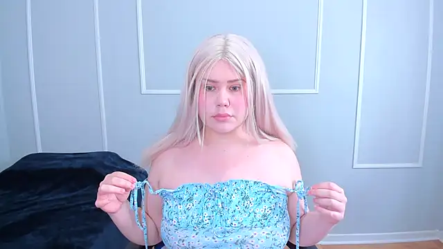 Snapshot of _leana_ chatting on November 11, 2025, 4:29 pm leana online show from November 11, 2025, 4:29 pm