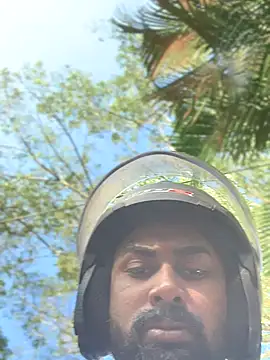 Snapshot of Rishwithr chatting on October 9, 2025, 2:09 am Rishwithr online show from October 9, 2025, 2:09 am