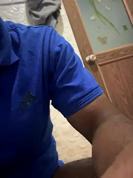 Snapshot of Rishwithr chatting on October 11, 2025, 5:33 pm Rishwithr online show from October 11, 2025, 5:33 pm