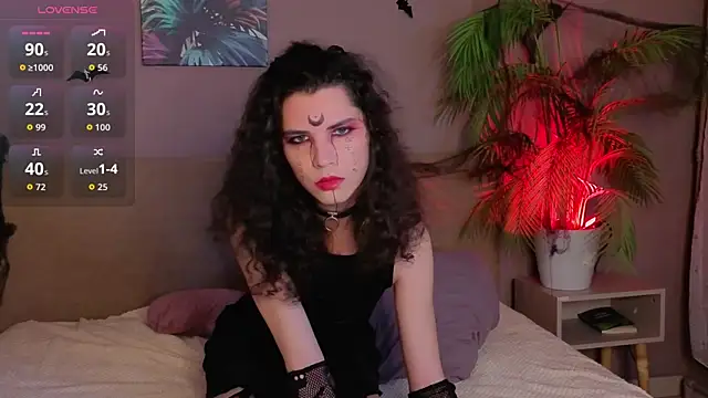 Snapshot of DamienLake chatting on October 30, 2025, 8:31 pm DamienLake online show from October 30, 2025, 8:31 pm