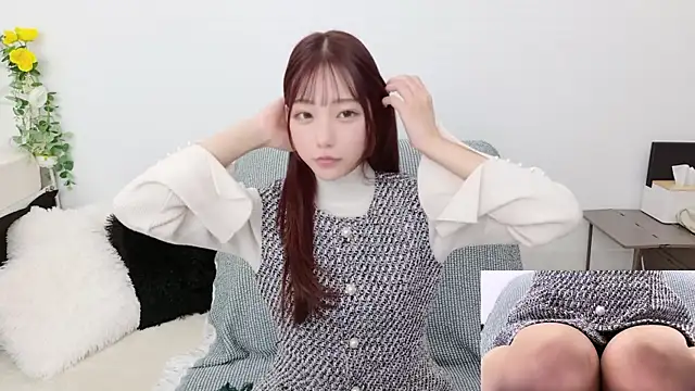 Snapshot of -ai-tan- chatting on March 7, 2025, 3:29 am -ai-tan- online show from March 7, 2025, 3:29 am