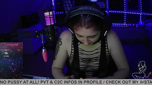 Gamergirl-Linela online show from March 18, 2025, 10:26 pm