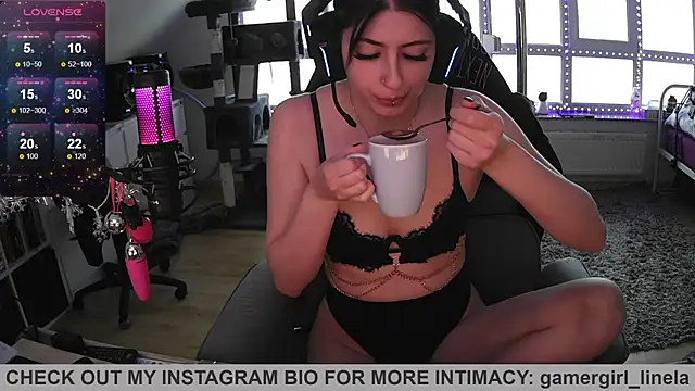Gamergirl-Linela online show from July 23, 2026, 4:43 am