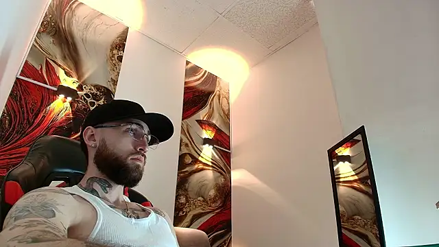 Snapshot of Luke_davis01 chatting on March 9, 2026, 12:53 pm Luke davis01 online show from March 9, 2026, 12:53 pm