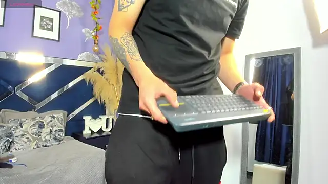 Noa Bonucci online show from March 22, 2025, 4:15 pm