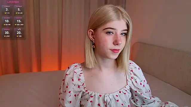 Bella amory online show from June 10, 2026, 1:54 pm
