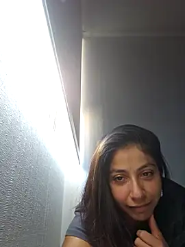 MaiPandora online show from February 17, 2025, 8:36 pm