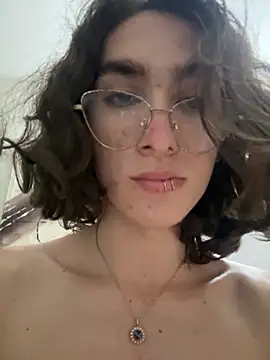 Snapshot of stormmart18 chatting on November 28, 2025, 1:30 am stormmart18 online show from November 28, 2025, 1:30 am