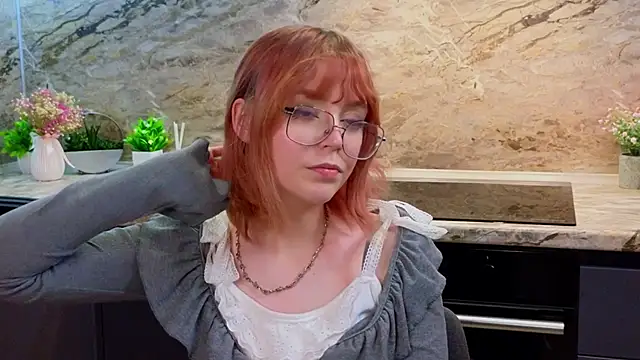 Snapshot of AshleyHandley chatting on February 13, 2025, 3:03 pm AshleyHandley online show from February 13, 2025, 3:03 pm