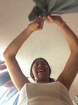 Snapshot of Venus_Day chatting on February 8, 2025, 4:36 pm Venus Day online show from February 8, 2025, 4:36 pm