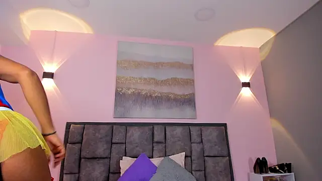 AdelaLust online show from October 4, 2025, 4:21 am