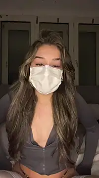 Snapshot of Daria-maus24 chatting on February 23, 2025, 1:35 am Daria-maus24 online show from February 23, 2025, 1:35 am