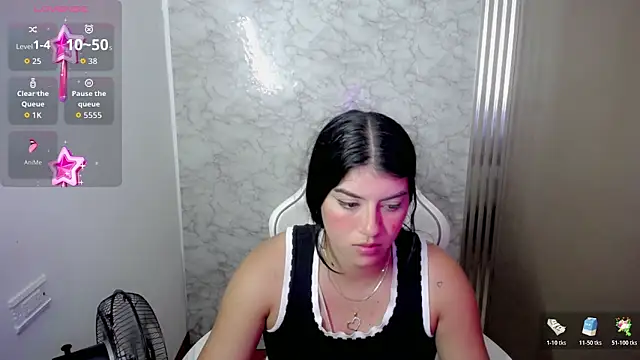 Snapshot of hello_kityy25 chatting on February 18, 2026, 2:40 am hello kityy25 online show from February 18, 2026, 2:40 am