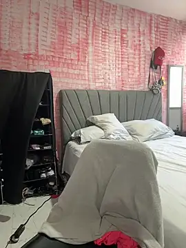 Tana latin online show from April 10, 2026, 1:49 pm