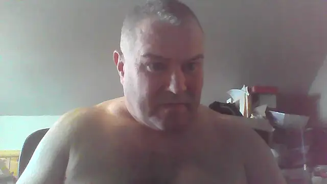 Snapshot of mkestr69 chatting on February 2, 2026, 5:55 pm mkestr69 online show from February 2, 2026, 5:55 pm