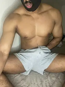 jimi-3011 online show from June 7, 2026, 5:00 am