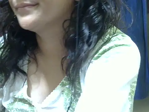 Your cutiepie  online show from September 12, 2025, 6:52 pm