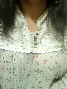 Your cutiepie  online show from October 25, 2025, 11:54 pm