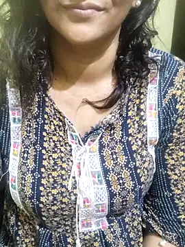 Your cutiepie  online show from December 21, 2025, 6:04 pm