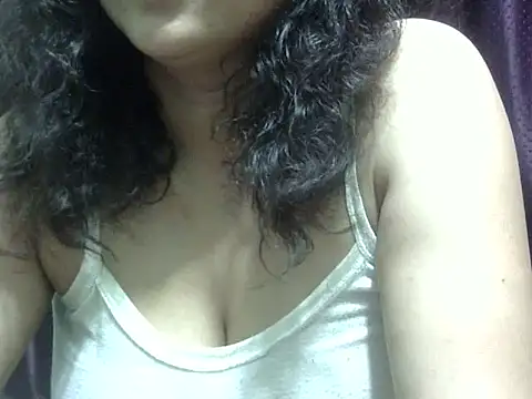 Snapshot of Your_cutiepie_ chatting on May 20, 2026, 6:14 pm Your cutiepie online show from May 20, 2026, 6:14 pm