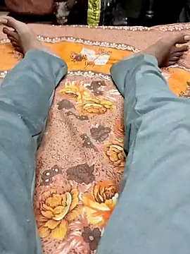 Snapshot of Yashkumar_0697 chatting on February 12, 2025, 7:45 pm Yashkumar 0697 online show from February 12, 2025, 7:45 pm