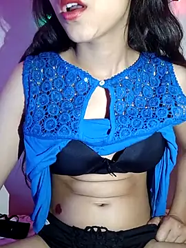 Snapshot of shnaz_1 chatting on March 21, 2025, 1:45 am shnaz 1 online show from March 21, 2025, 1:45 am