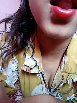 Snapshot of shnaz_1 chatting on September 15, 2025, 9:53 am shnaz 1 online show from September 15, 2025, 9:53 am