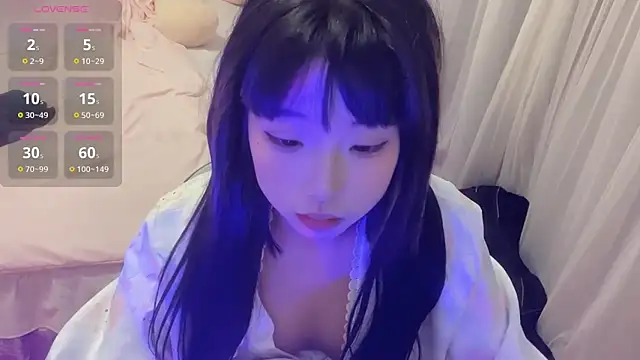 Snapshot of vi-vi-11 chatting on March 22, 2025, 1:30 pm vi-vi-11 online show from March 22, 2025, 1:30 pm