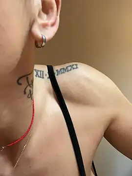 PlayfulShow online show from March 18, 2026, 7:22 am