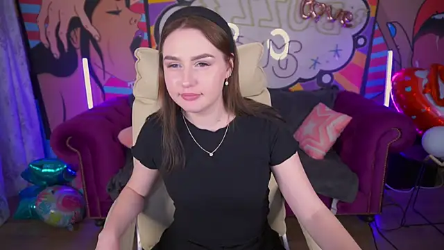 DivineJass online show from February 20, 2025, 11:43 pm