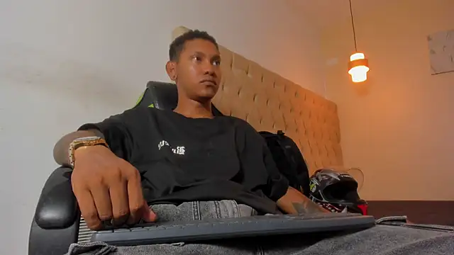 blackdirty420 online show from November 15, 2025, 7:54 pm