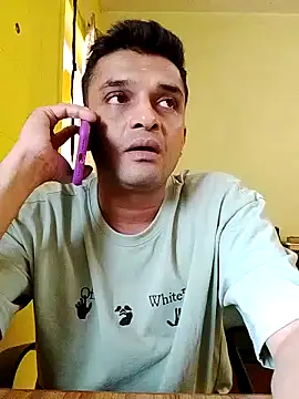 Snapshot of crazyfreaking chatting on February 7, 2025, 9:58 am crazyfreaking online show from February 7, 2025, 9:58 am