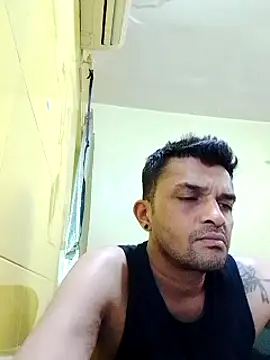 Snapshot of crazyfreaking chatting on February 13, 2025, 12:32 pm crazyfreaking online show from February 13, 2025, 12:32 pm