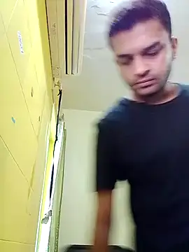 Snapshot of crazyfreaking chatting on February 14, 2025, 6:45 am crazyfreaking online show from February 14, 2025, 6:45 am