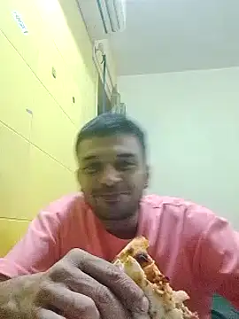 Snapshot of crazyfreaking chatting on February 14, 2025, 6:51 pm crazyfreaking online show from February 14, 2025, 6:51 pm