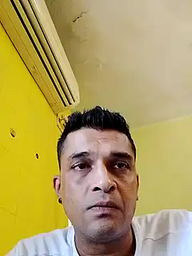 Snapshot of crazyfreaking chatting on February 23, 2025, 9:44 am crazyfreaking online show from February 23, 2025, 9:44 am