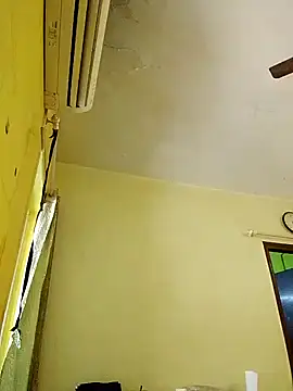 Snapshot of crazyfreaking chatting on February 27, 2025, 7:34 am crazyfreaking online show from February 27, 2025, 7:34 am