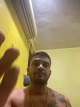 Snapshot of crazyfreaking chatting on March 16, 2025, 1:07 am crazyfreaking online show from March 16, 2025, 1:07 am