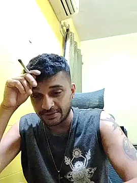 Snapshot of crazyfreaking chatting on March 19, 2025, 6:12 pm crazyfreaking online show from March 19, 2025, 6:12 pm