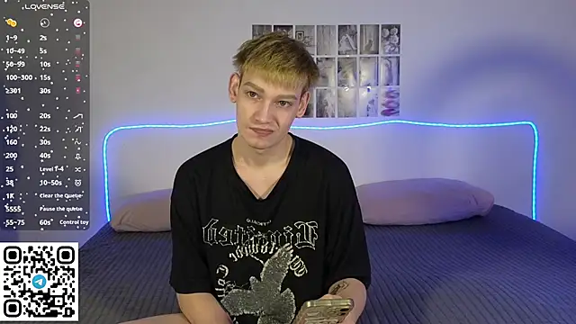 Snapshot of Julian_wins chatting on February 20, 2026, 1:57 am Julian wins online show from February 20, 2026, 1:57 am