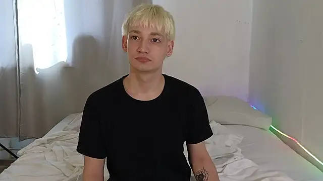 Julian wins online show from March 31, 2026, 3:19 am