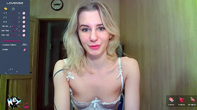 Caramel piegirl online show from October 8, 2025, 8:39 pm